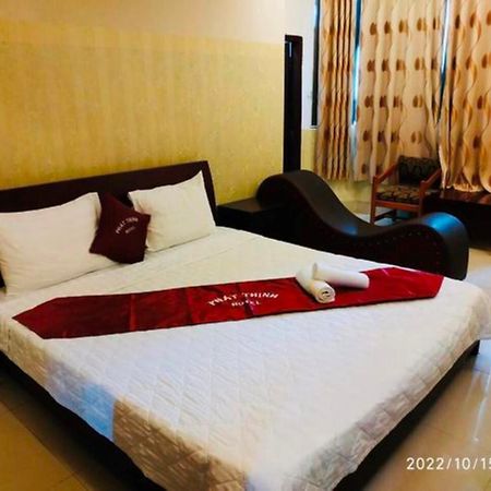 Phat Thinh Hotel Thành Pho Ho Chí Minh Esterno foto
