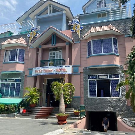 Phat Thinh Hotel Thành Pho Ho Chí Minh Esterno foto