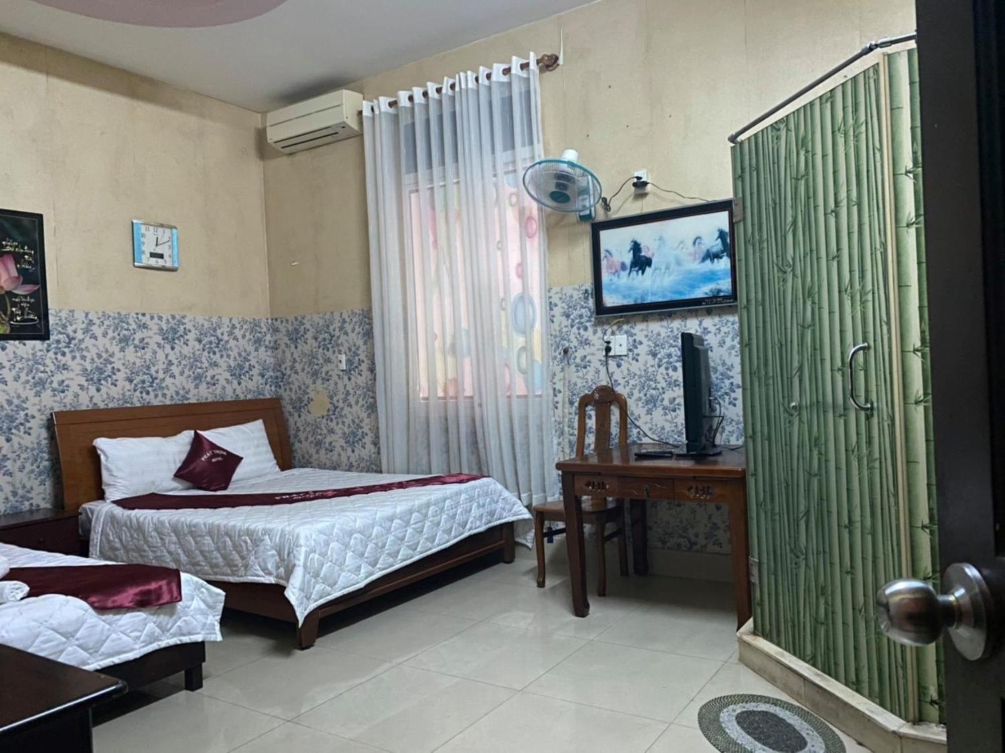Phat Thinh Hotel Thành Pho Ho Chí Minh Esterno foto
