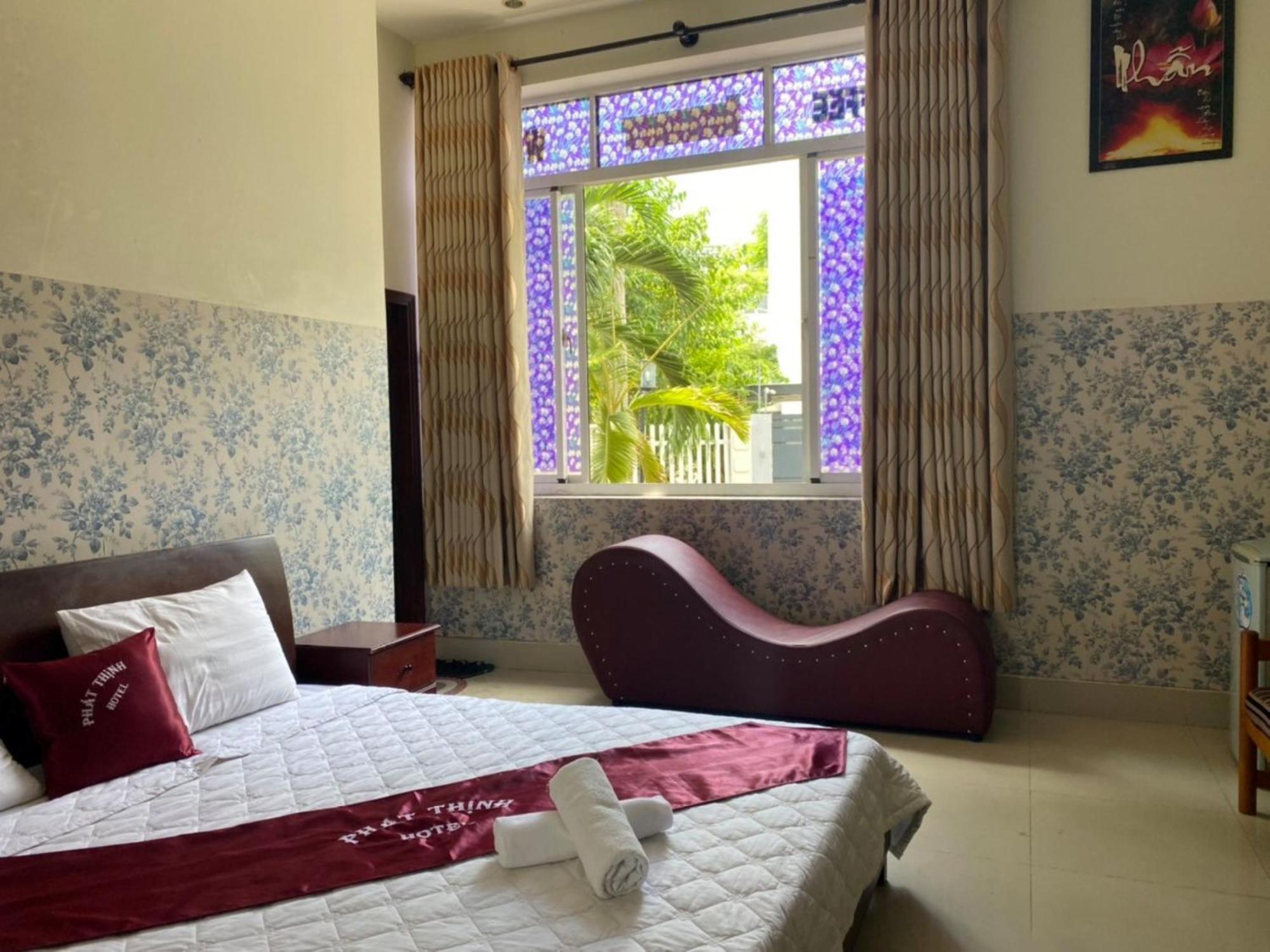 Phat Thinh Hotel Thành Pho Ho Chí Minh Esterno foto