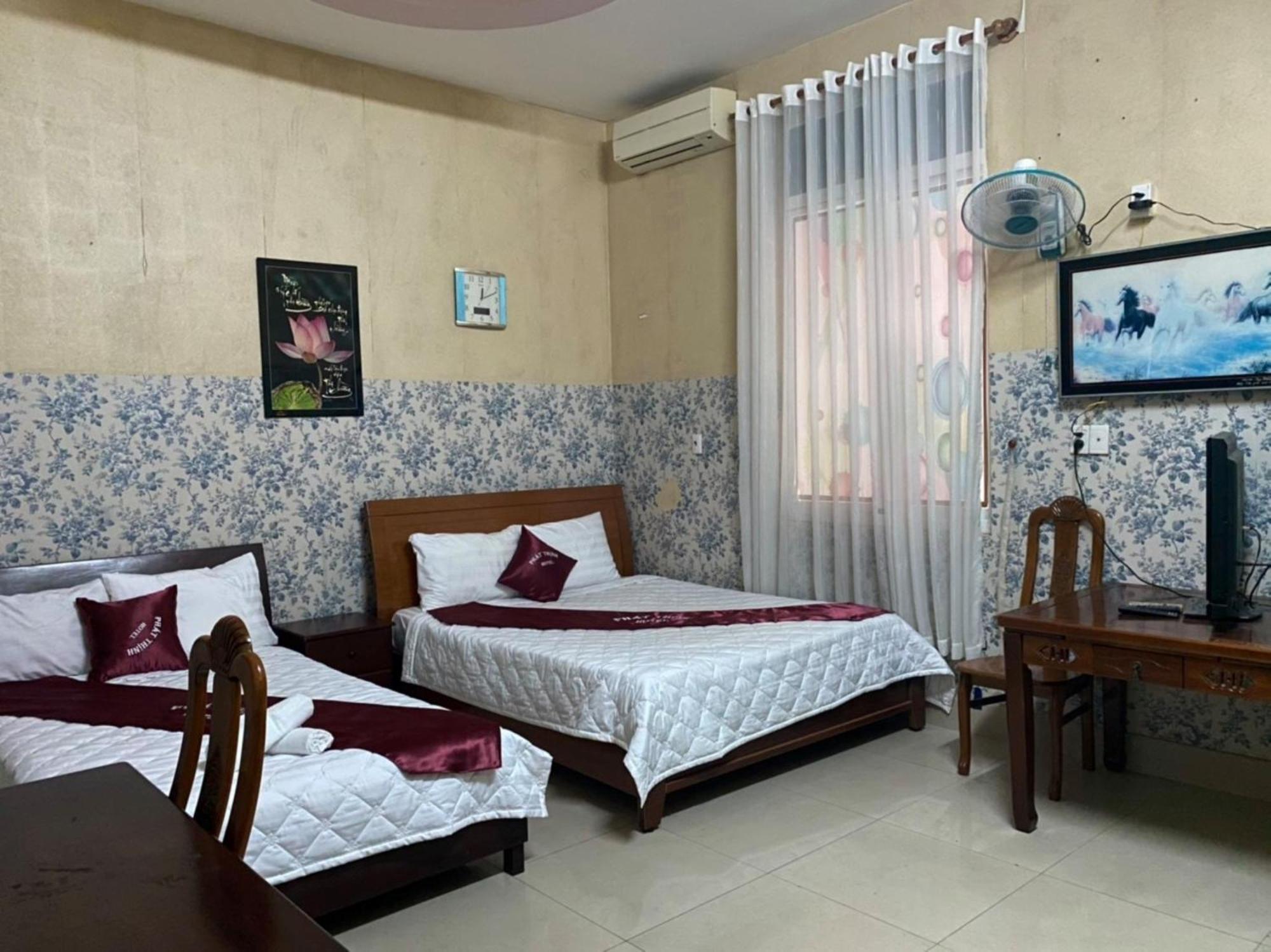 Phat Thinh Hotel Thành Pho Ho Chí Minh Esterno foto